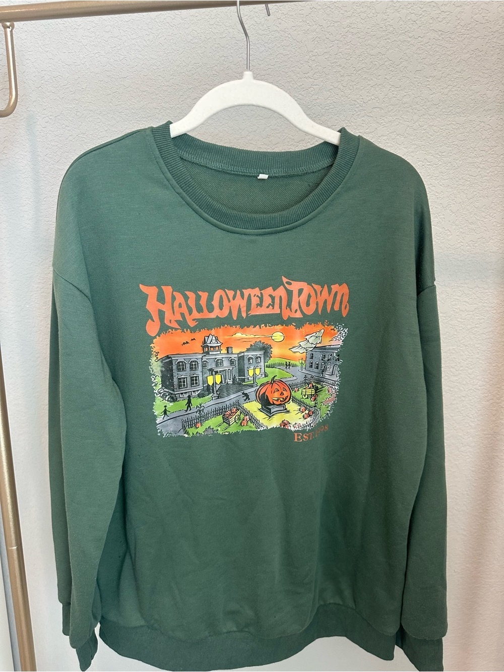 Disney HalloweenTown Y2K 1998 Graphic Sweatshirt - Green